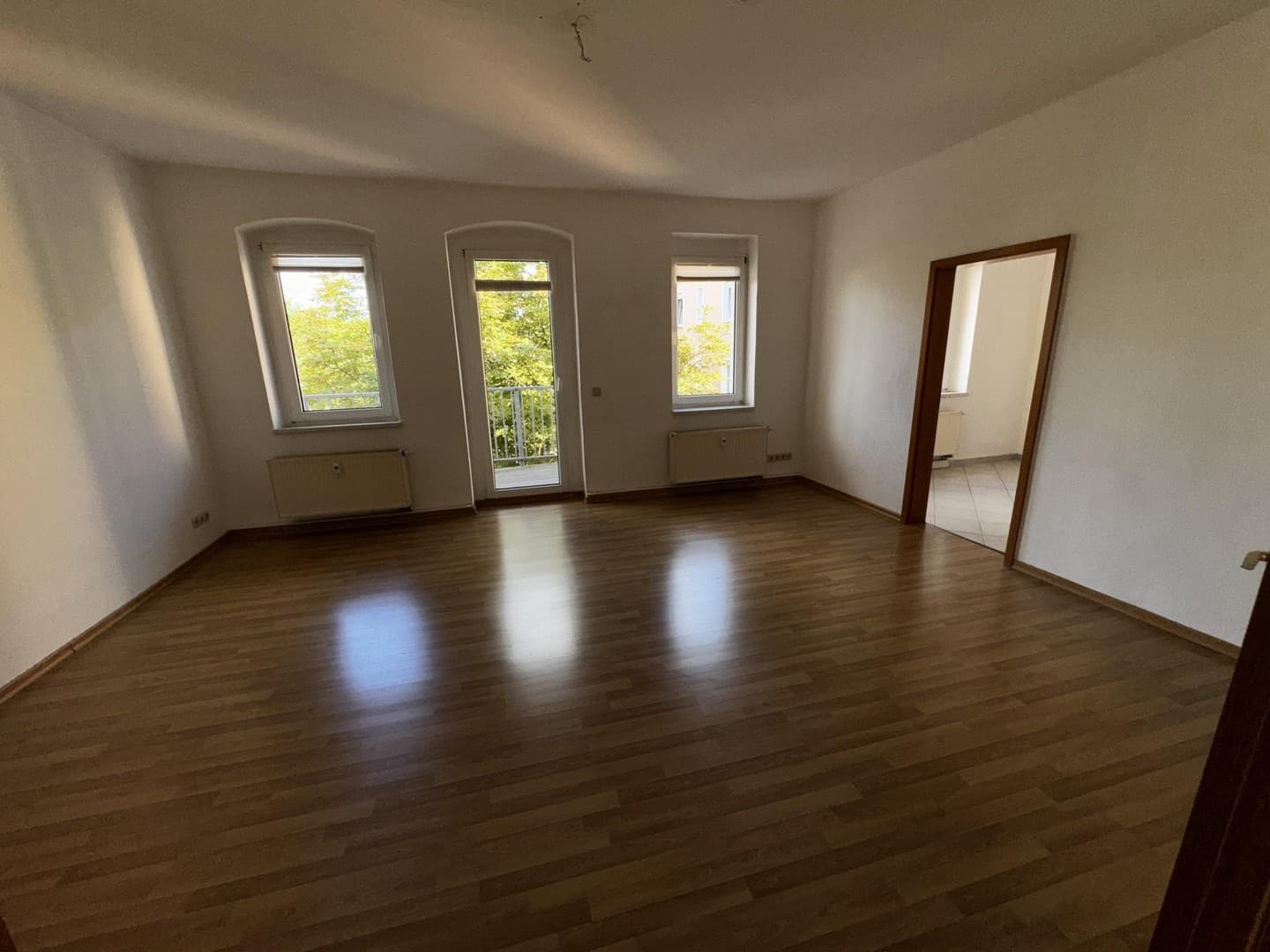 ! Dessau Nord - schöne 2 - Raum Wohnung mit Balkon ! AB SOFORT ! G16