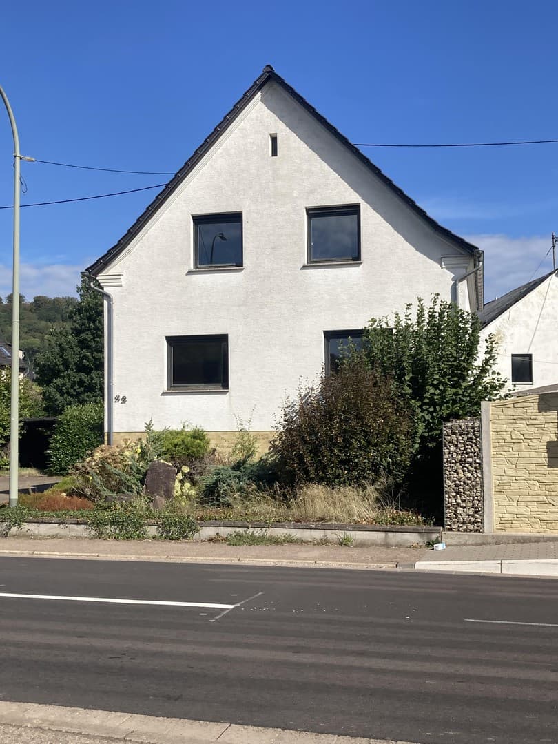Einfamilienhaus in Körprich mit großem Grundstück – positiver Vorbescheid für weiteres Wohnhaus