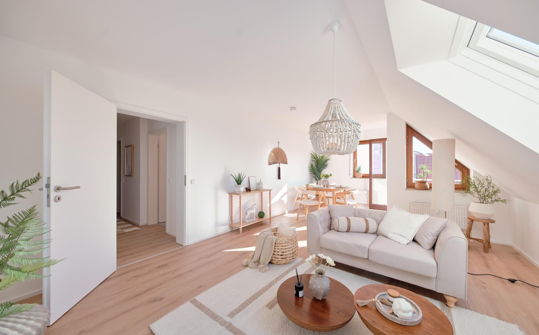Modernisierte 4-Zimmer-Wohnung mit viel Licht – bezugsfertig zum Wohlfühlen