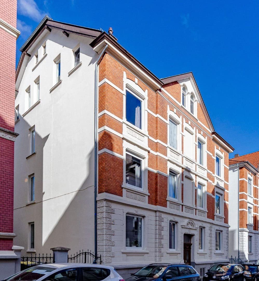 Rarität im Altbau mit Balkon