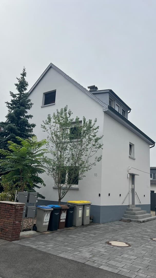 Frisch renovierte 2-Zimmer-Erdgeschosswohnung mit Wintergarten in Mannheim-Gartenstadt
