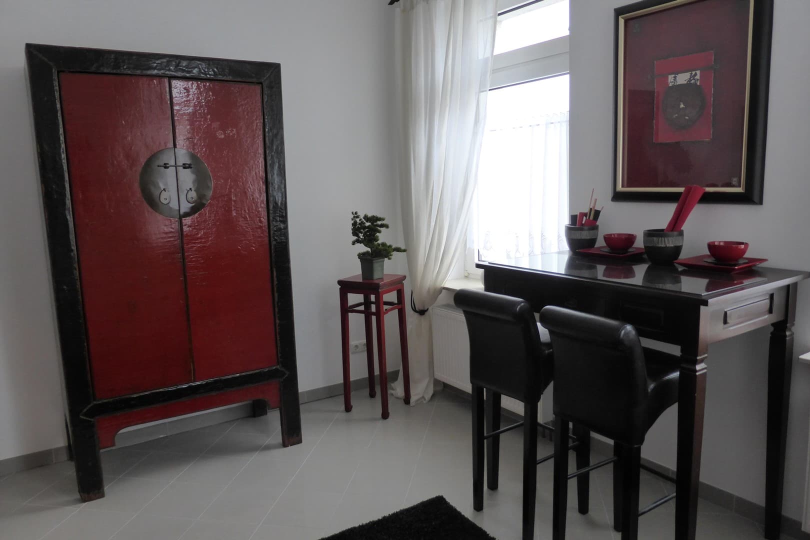 1-Zimmer Wohnung im chinesischen Design in Darmstadt City