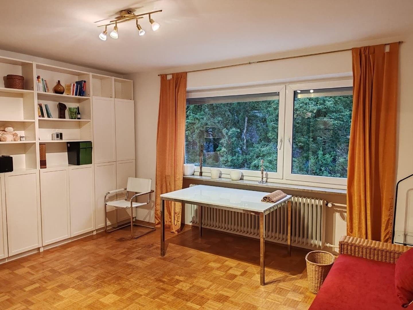 Schönes möbliertes City Apartment - zur Untermiete