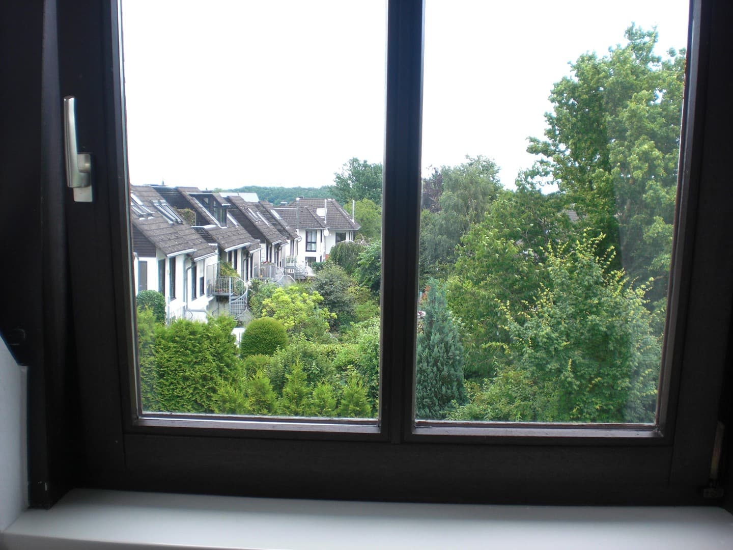 Helle, freundliche Dachgeschoss Wohnung - provisionsfrei