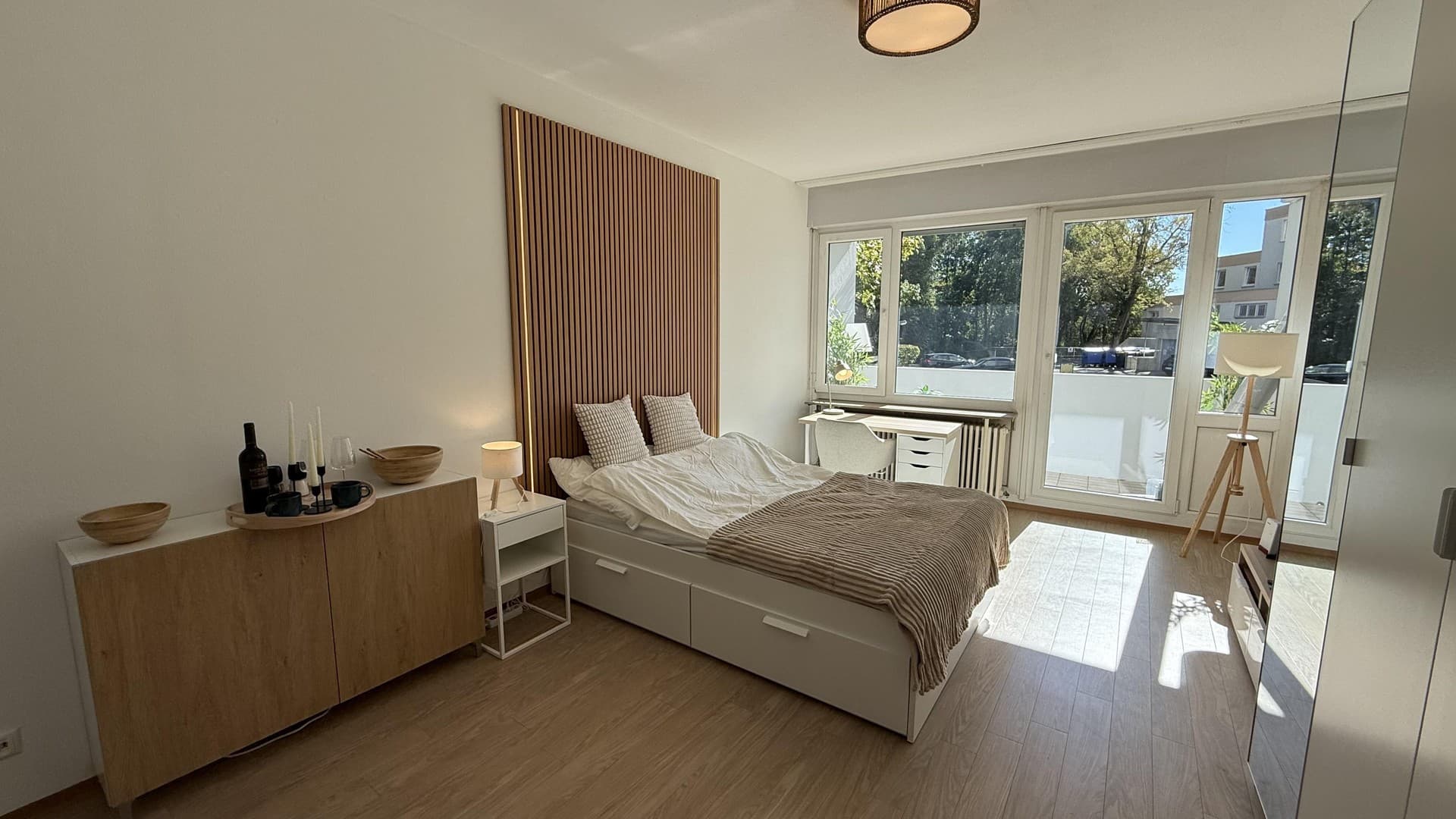 Möbliert auf Zeit: 1-Zi.-Apartment mit Morgensonnen-Balkon, alles inklusive – Erlangen
