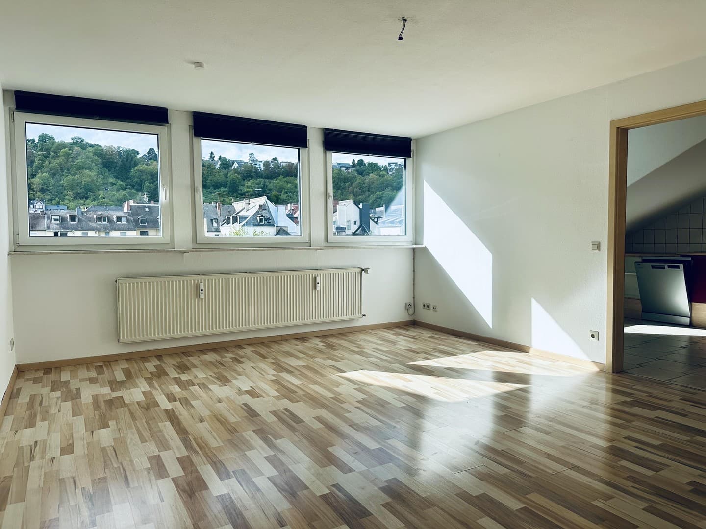 4ZKB Wohnung Koblenz Süd mit Küche und Garage