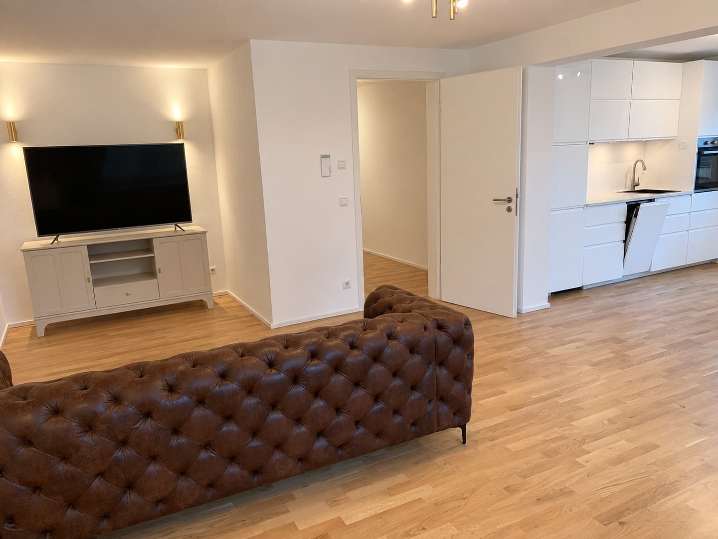 3-Zimmer Wohnung mit Balkon - modern, hochwertig & sofort bezugsbereit