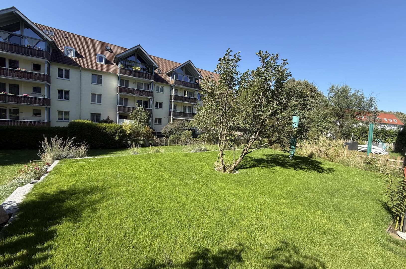 Hochparterre mit ca. 85 m² plus Gartenanteil – barrierearm wohnen zwischen Isar und Alpen