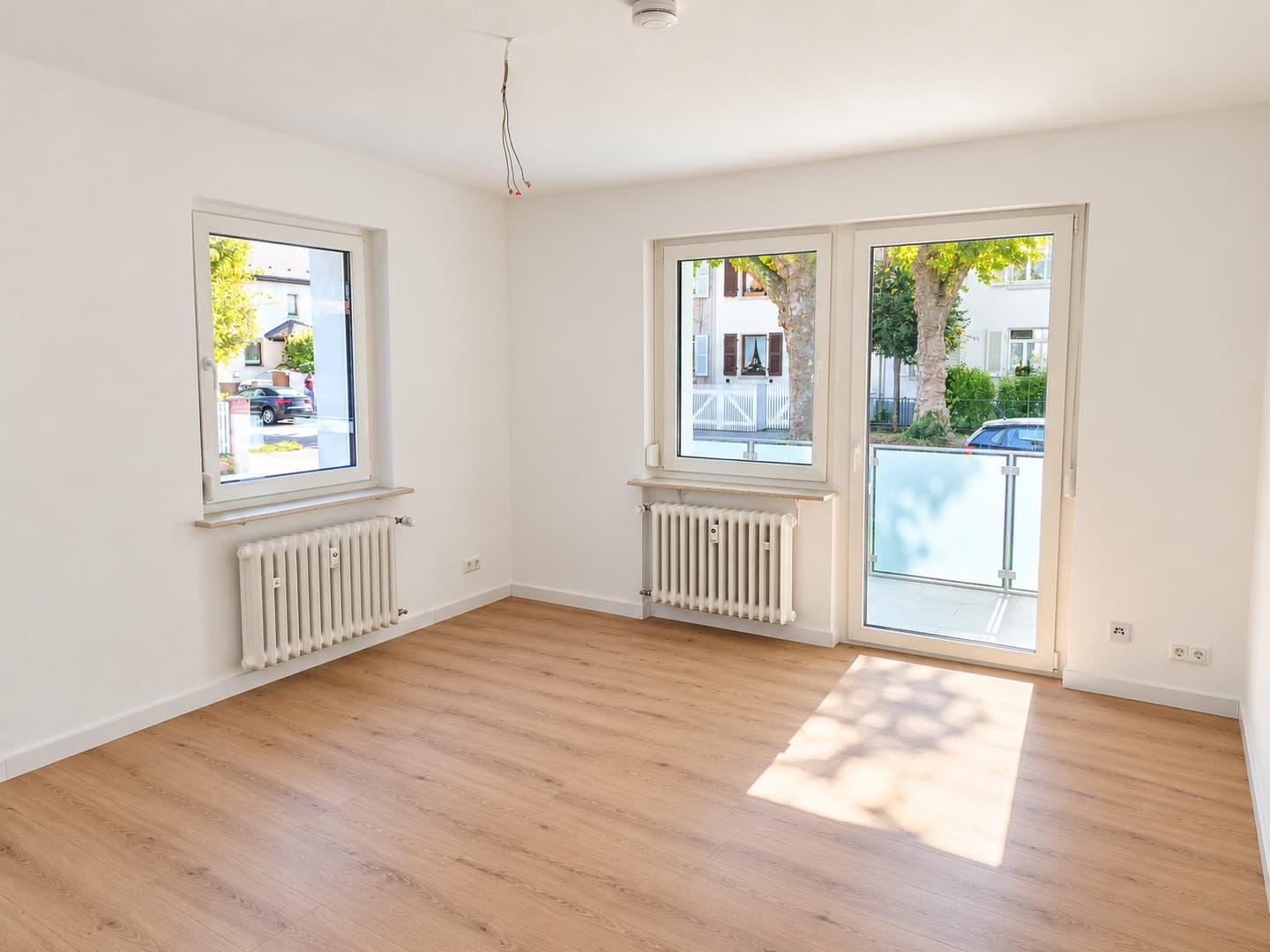 Renovierte 3-Zimmer-Wohnung mit überdachtem Balkon – 5 Min. zur Tram nach Straßburg