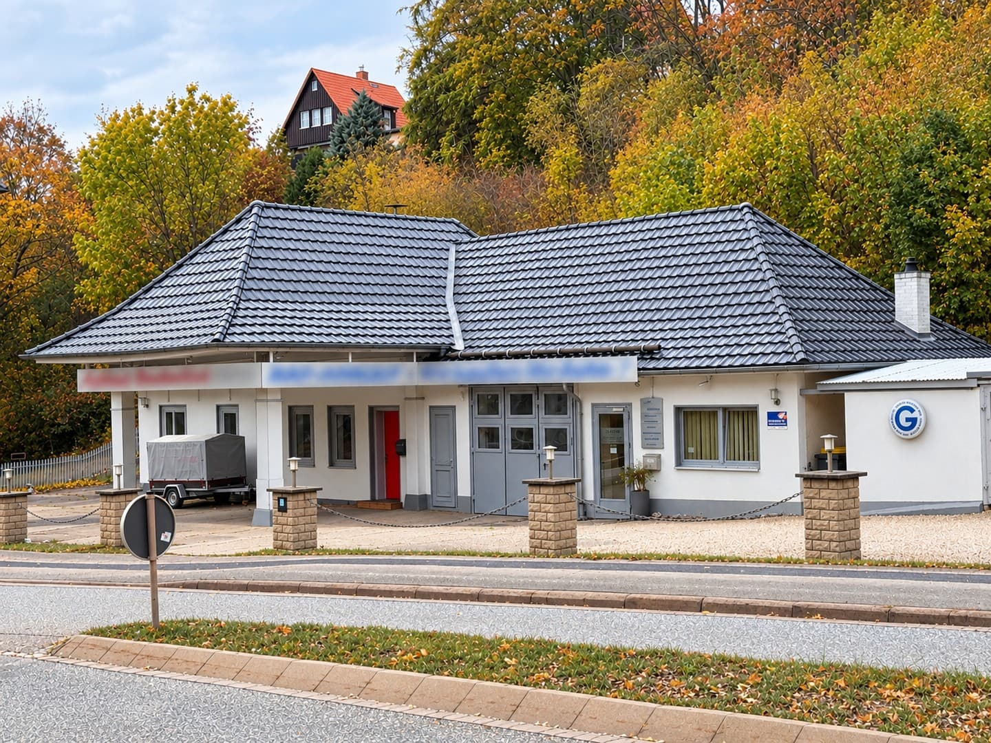 Top Sichtbarkeit: Gewerbe (2.021 m²) mit Wohnpotenzial für Handel, Büro, Praxis & Werkstatt