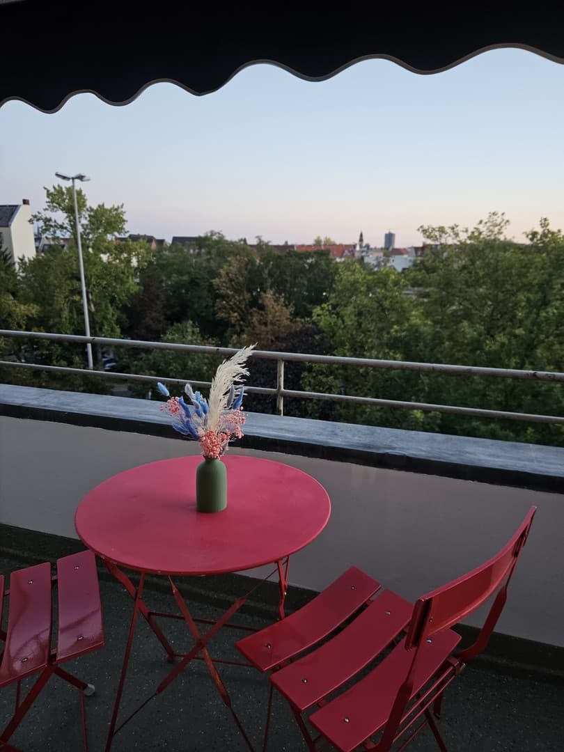 Möbliertes 3-Zimmer-Apartment als 3er-WG am Heidelberger Platz- nahe FU und Charité Zahnklinik