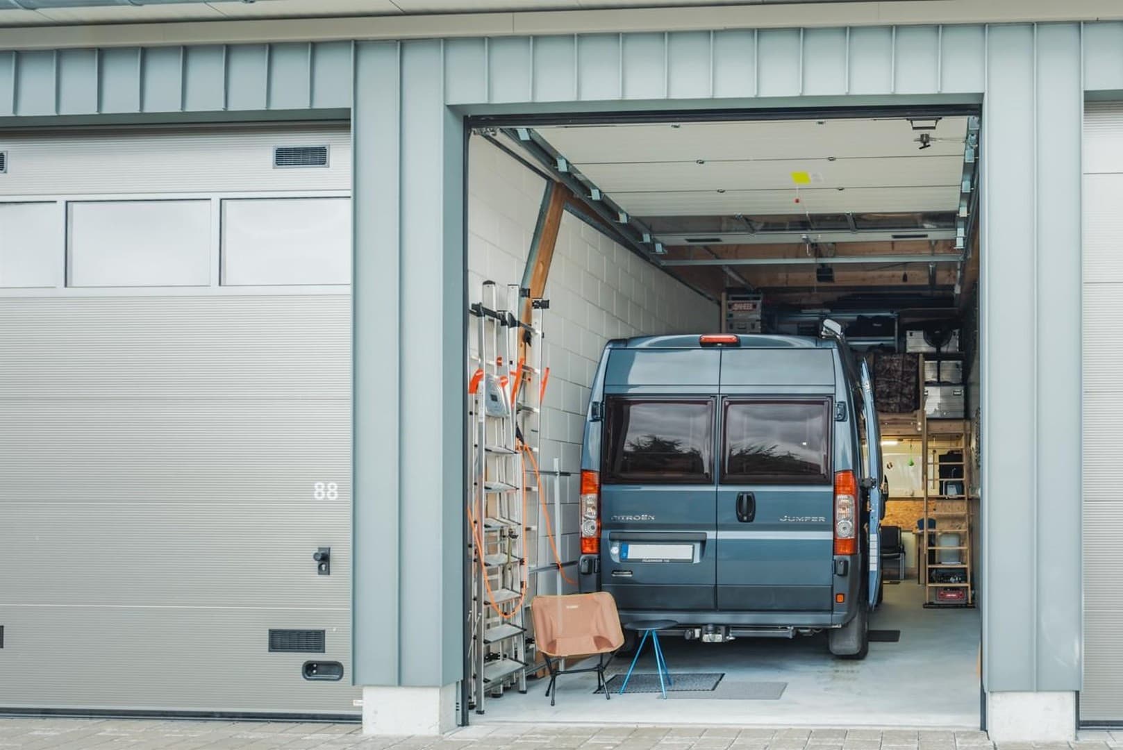 XXL Garage mit Grundstück, Garagenpark, Halle, Wohnmobil, Auto,Wohnwagen, Wohnmobilstellplatz