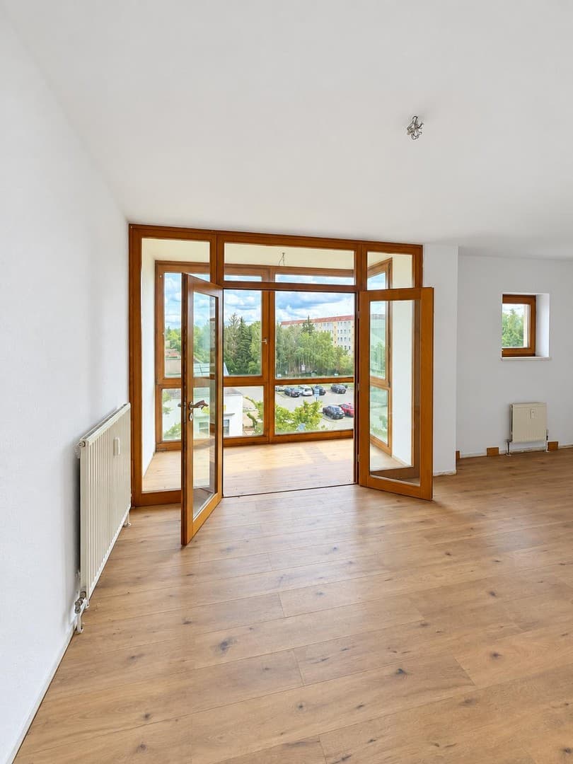 Helle 3-Zimmer-Wohnung mit Wintergarten in Velten, wenige Minuten zum Bahnhof