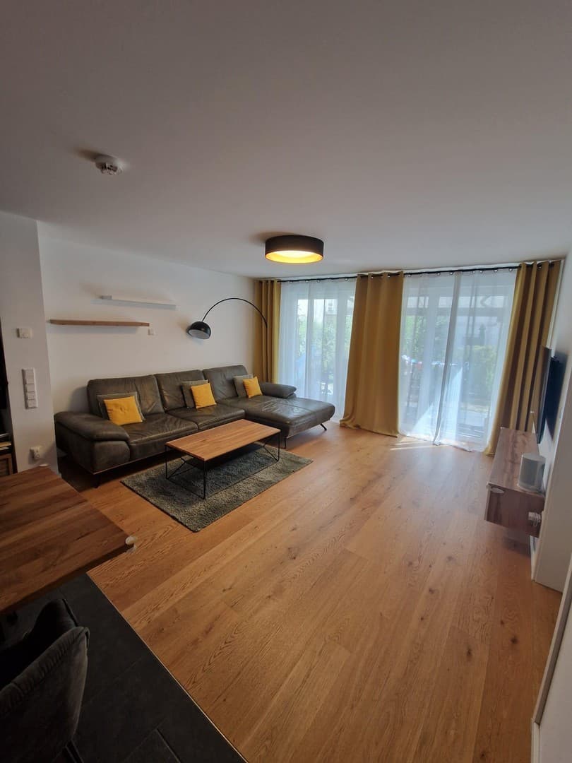 Moderne 3 Zimmer Erdgeschosswohnung mit Garten zentral in Pfaffenhofen