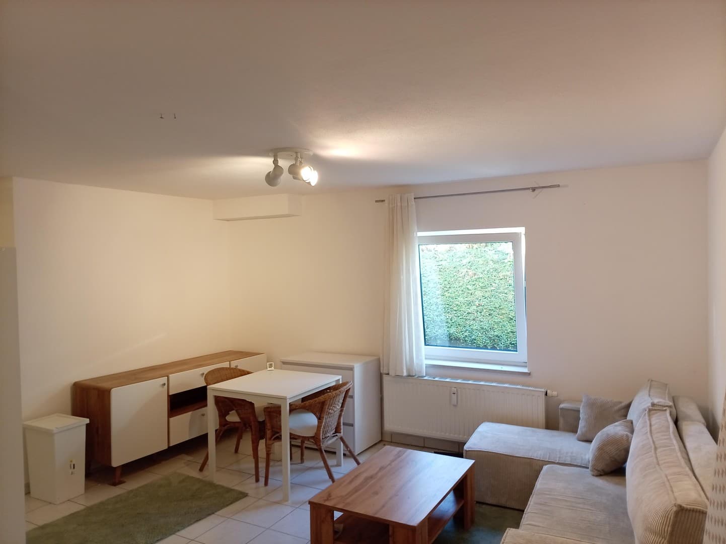 Frisch saniertes, möbliertes Appartement inkl. TG Stellplatz