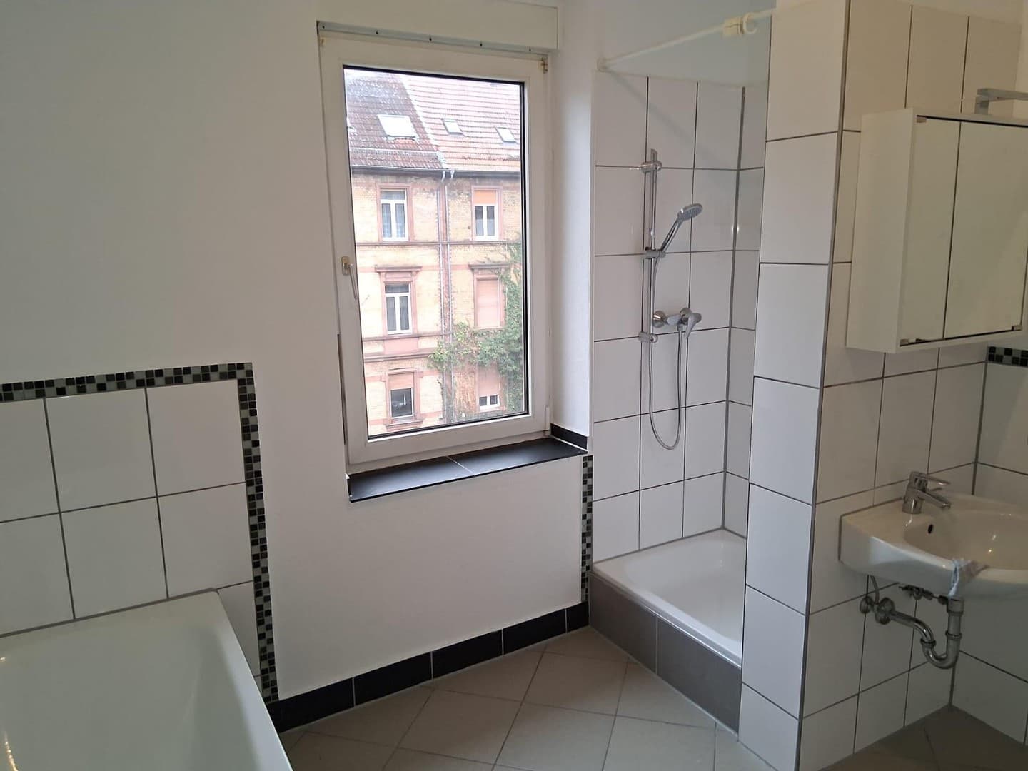 Modernisierte 3 Zimmer - Whg im Zentrum von Worms mit PKW Stellplatz