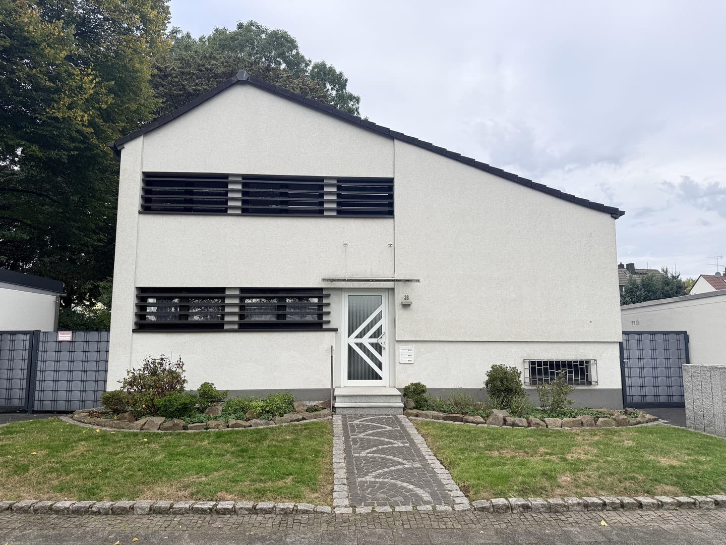 Ankommen und wohlfühlen: Helle 2-Zimmer-Wohnung im Zweifamilienhaus in Herne-Eickel