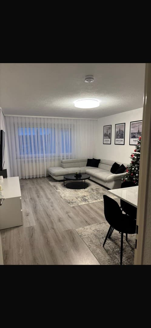 Kernsaniert & modern: 2-Zimmer-Wohnung mit Einbauküche und eigener Garage in Gärtringen