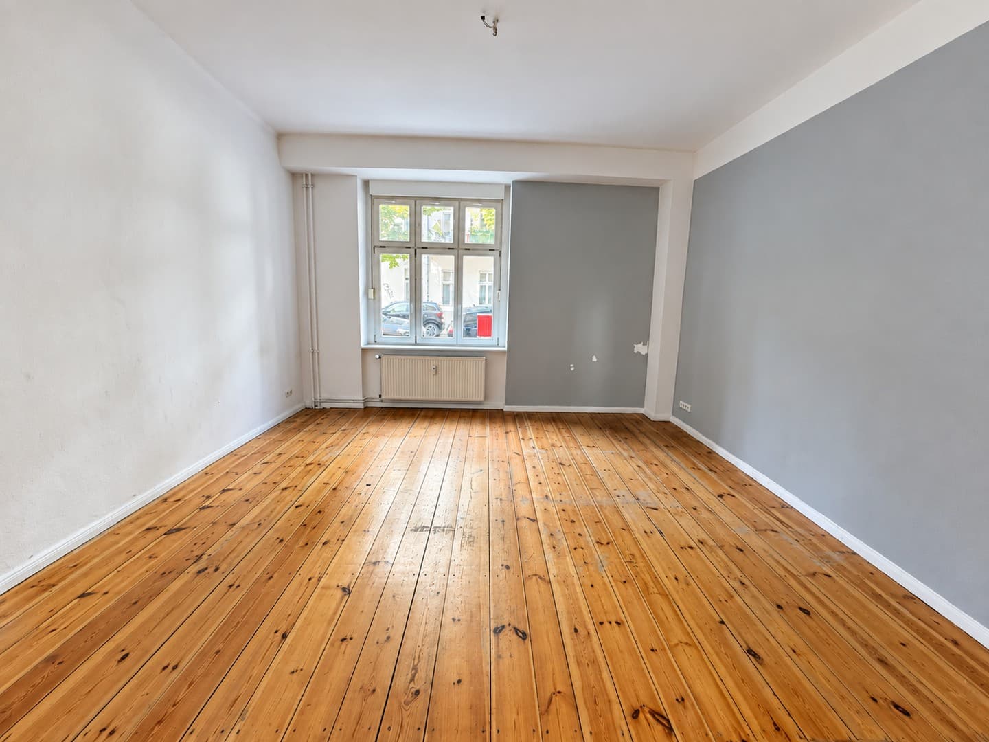helle 1-Zi-Altbauwohnung -Terrasse – ruhig & gut angebunden