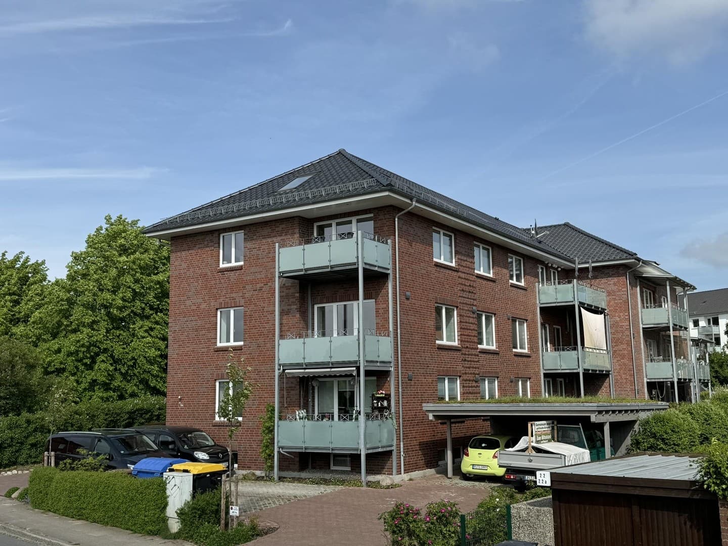 Großzügige, helle 3 Zimmer Wohnung in der schönen Rosenstadt Uetersen