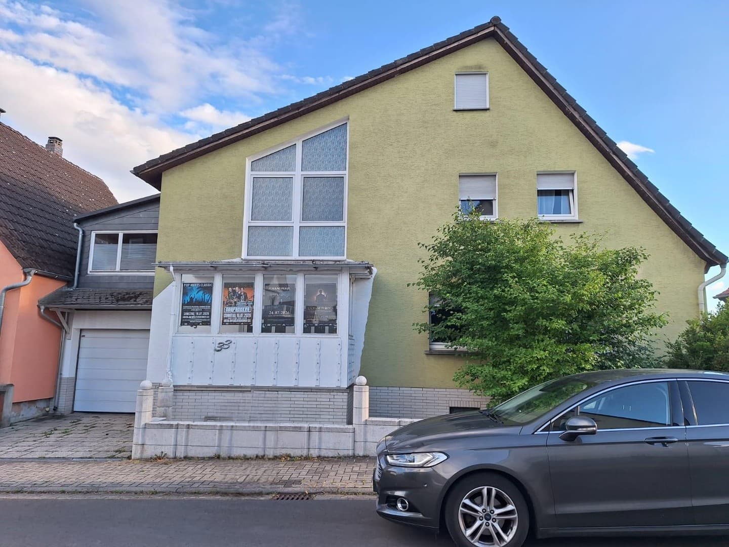 von Privat - Großes Einfamilienhaus/Zweifamilienhaus mit Garten, Terrassen und Wintergarten