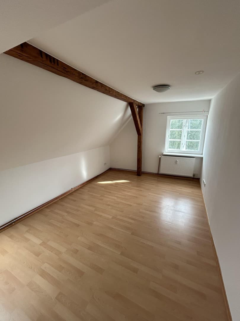 Gemütliche 2-Zimmer-Dachgeschosswohnung