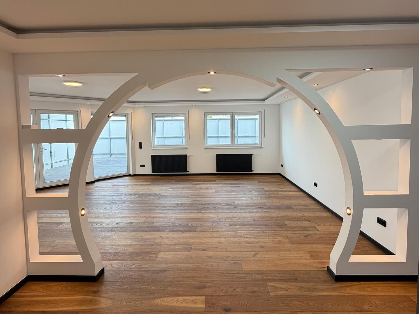 Gemütliche Wohnung mit Balkon und Terrasse in Troisdorf