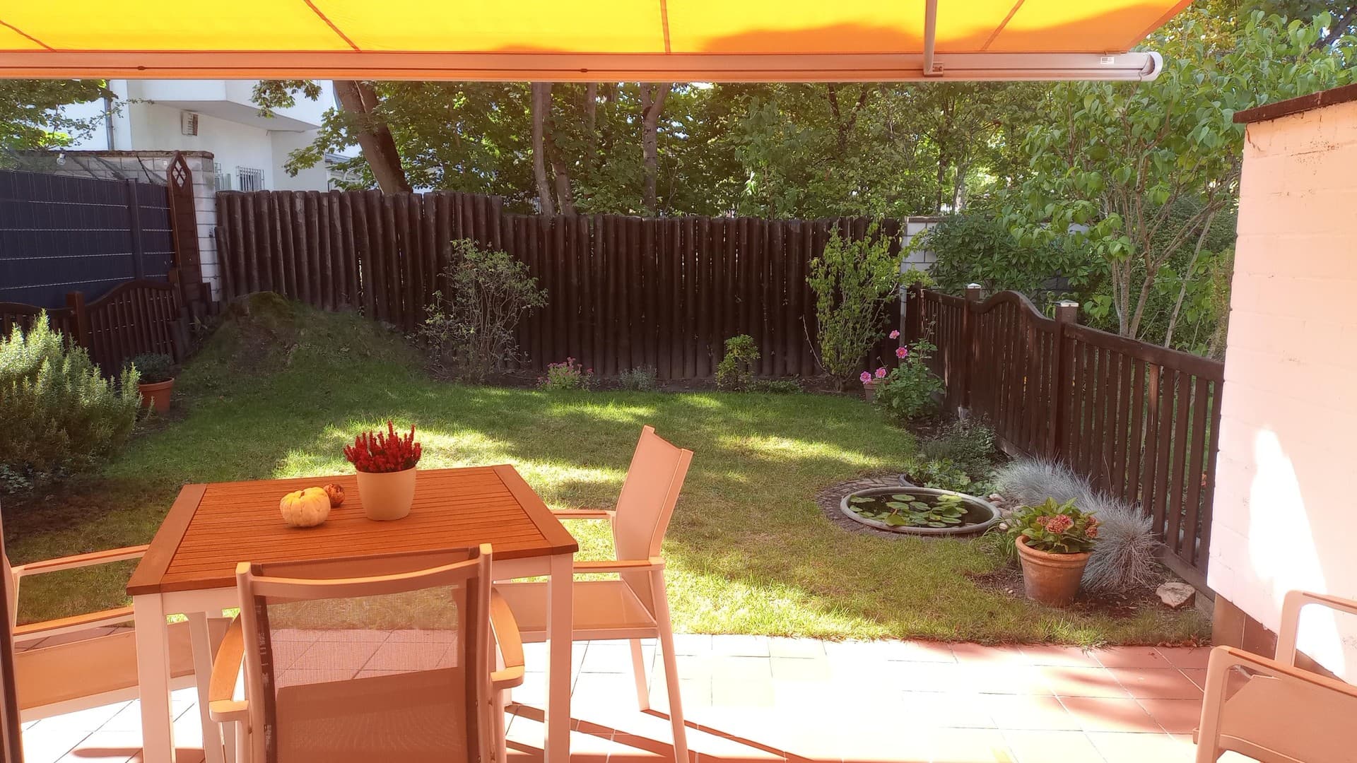 Gepflegtes Reihenmittelhaus mit Garage in Bestlage