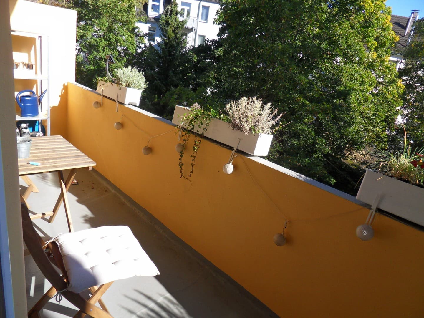 Kreuzviertel!!! Schöne 3,5-Zimmer-Altbauwohung mit SÜD-WESTBALKON