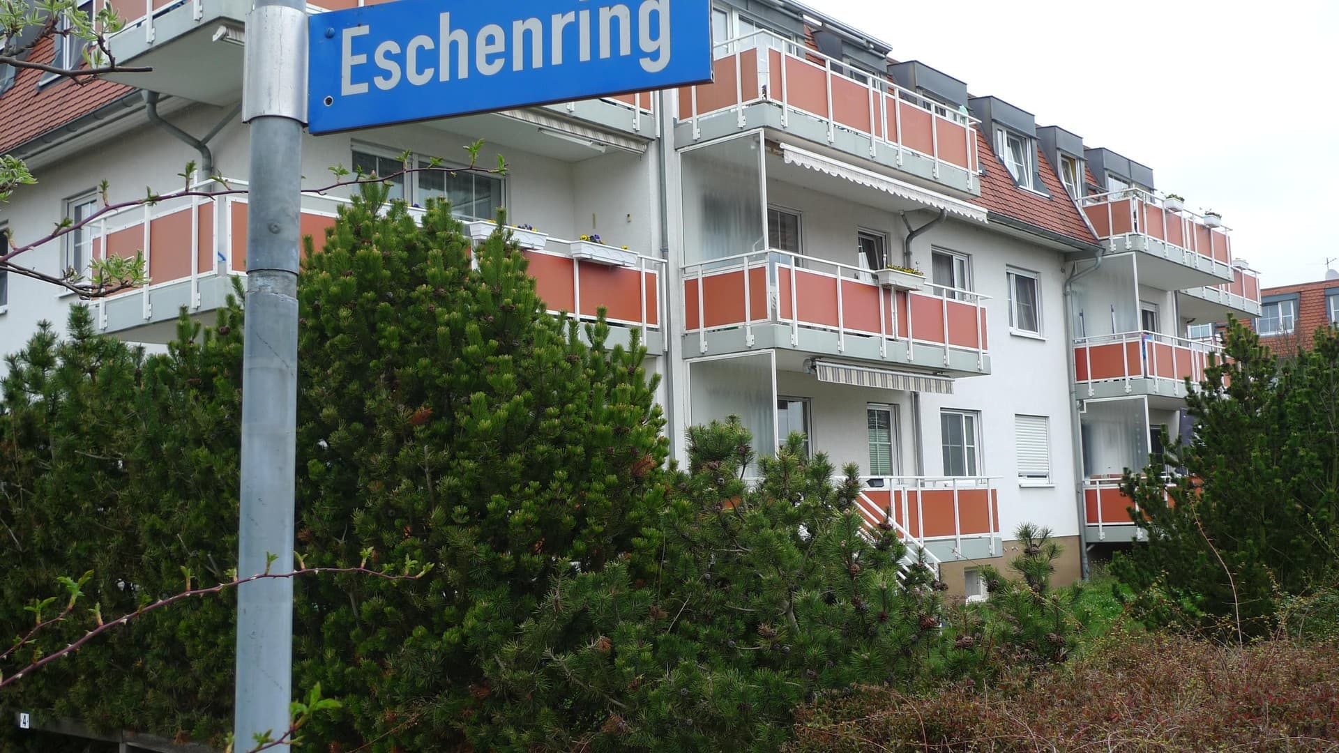 Schöne Zwei Zimmer Wohnung