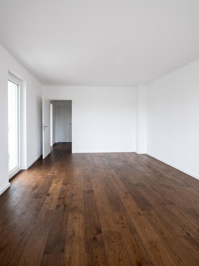 Sanierte 3 Zimmer Wohnung mit Balkon, Badewanne & Dusche