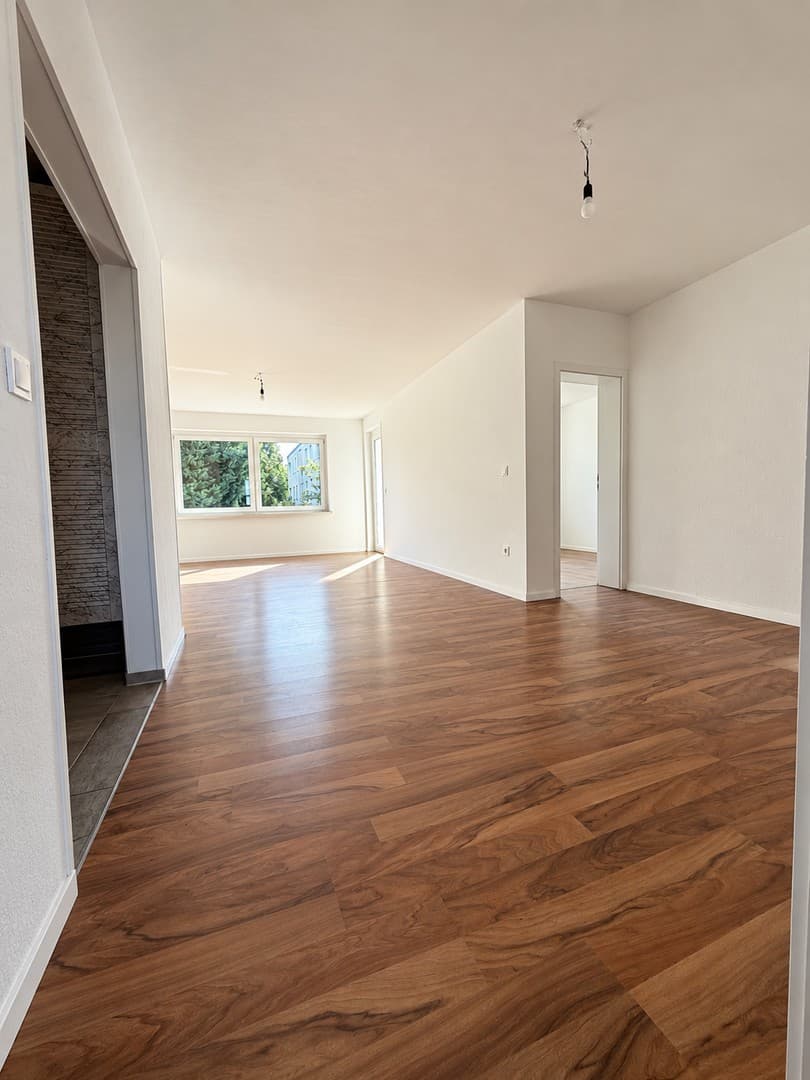 Erstbezug nach Sanierung | 3-Zimmer | 74 m² | Balkon | Stellplatz