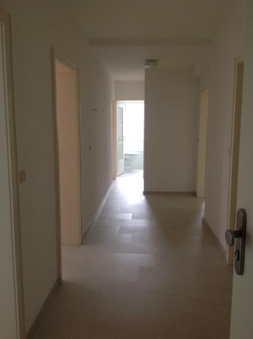 Provisionsfrei: 114 m² Wohnung + Wintergarten und Garage, bezugsfrei, Bonn-Muffendorf
