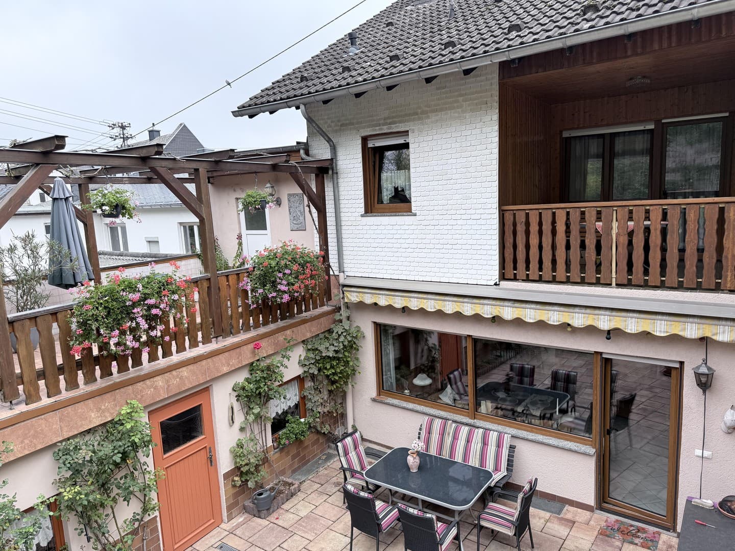 Viel Platz, großer Garten, ruhige Lage – Einfamilienhaus in Weißenthurm