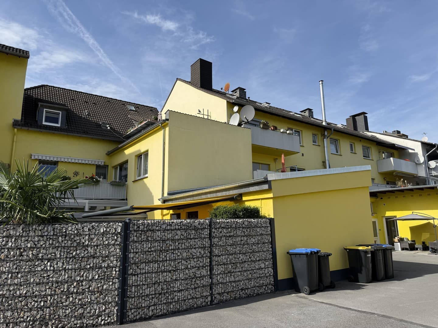 Attraktive 3-Zimmerwohnung mit besonderem Grundriss, modernisiertem Wohnkomfort und eigener Garage