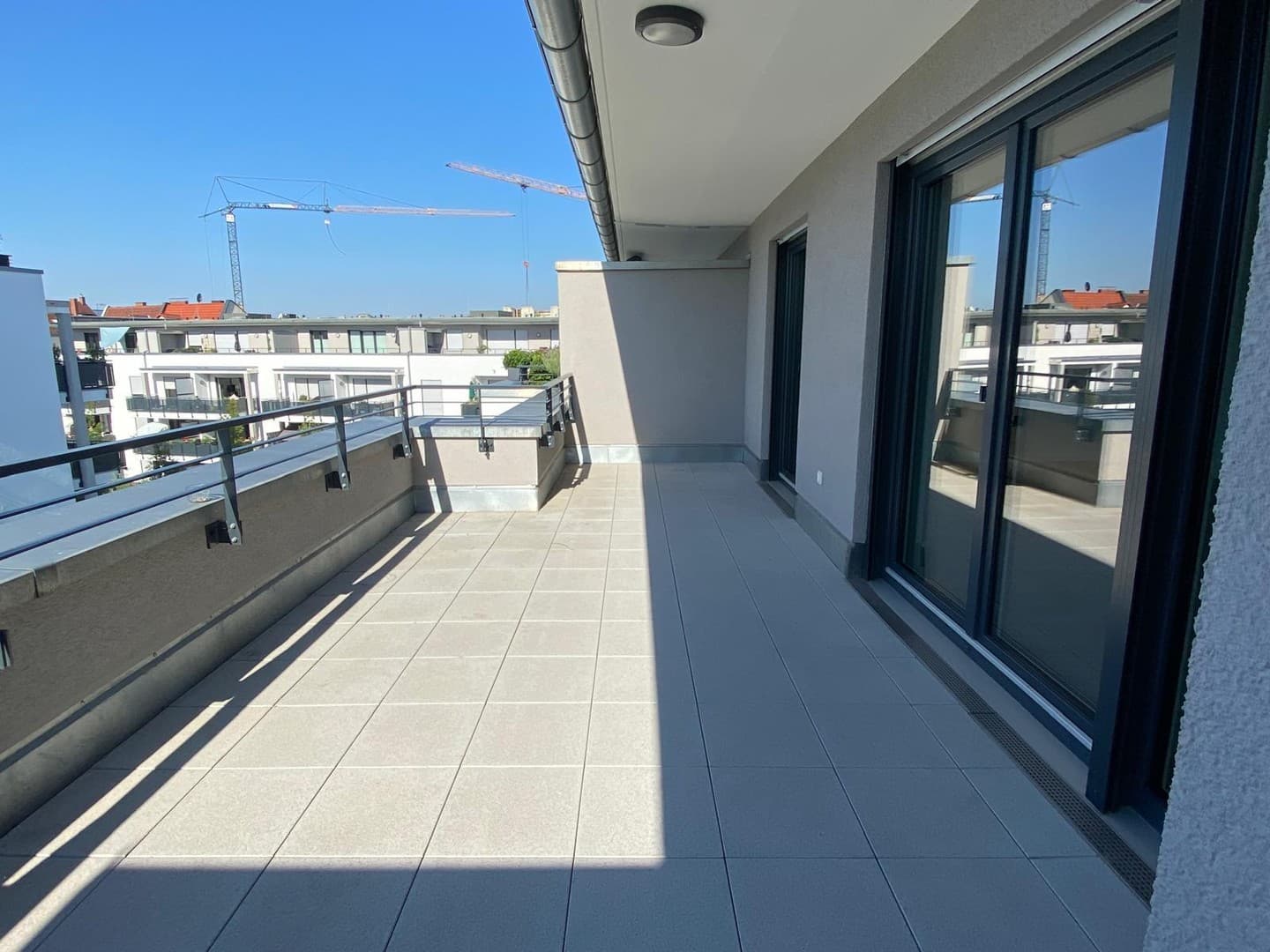 Penthouse im WohnCarré, mit großer Dachterrasse, Aufzug & Tiefgarage – provisionsfrei