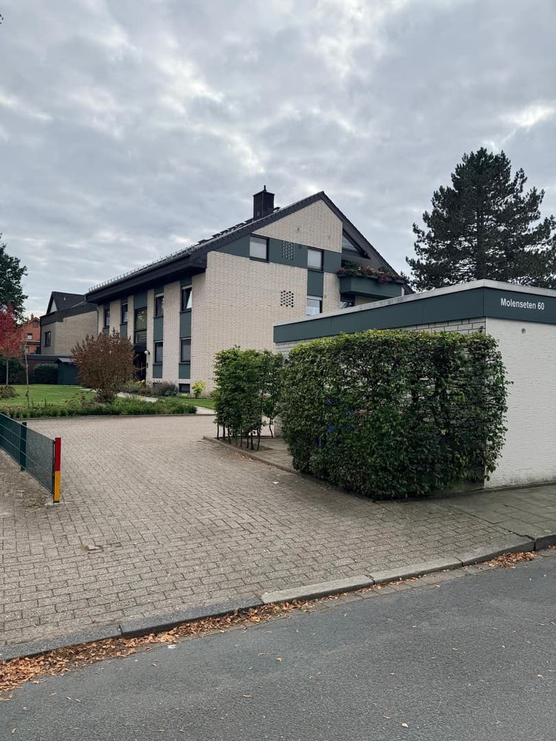 wunderschöne sonnige Wohnung mit Balkon im begehrten Stadtteil Voxtrup in Osnabrück