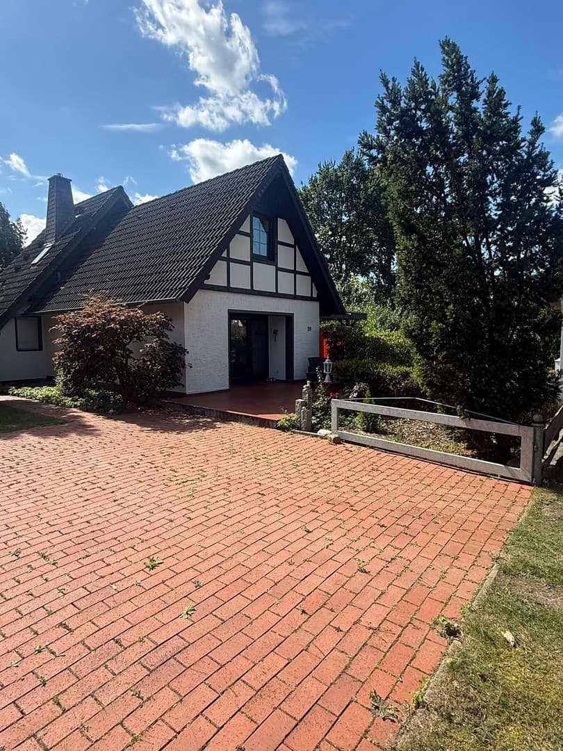 Charmantes Ferienhaus am Dümmmer See auf Erbpacht - provisionsfrei - (VB)