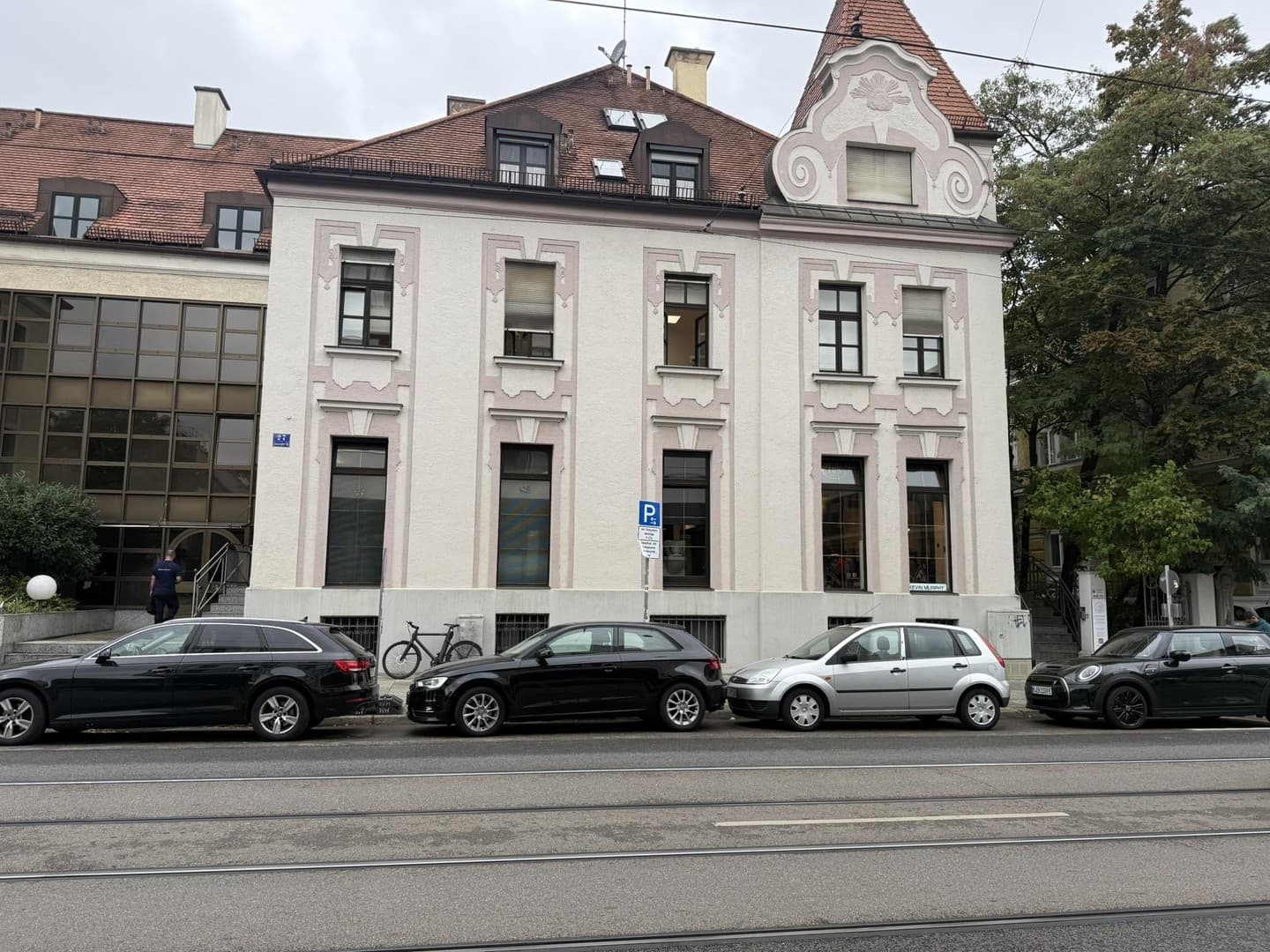 Repräsentative Gewerbe-/Praxis-/Bürofläche in Bogenhausen – gegenüber Klinikum Rechts der Isar