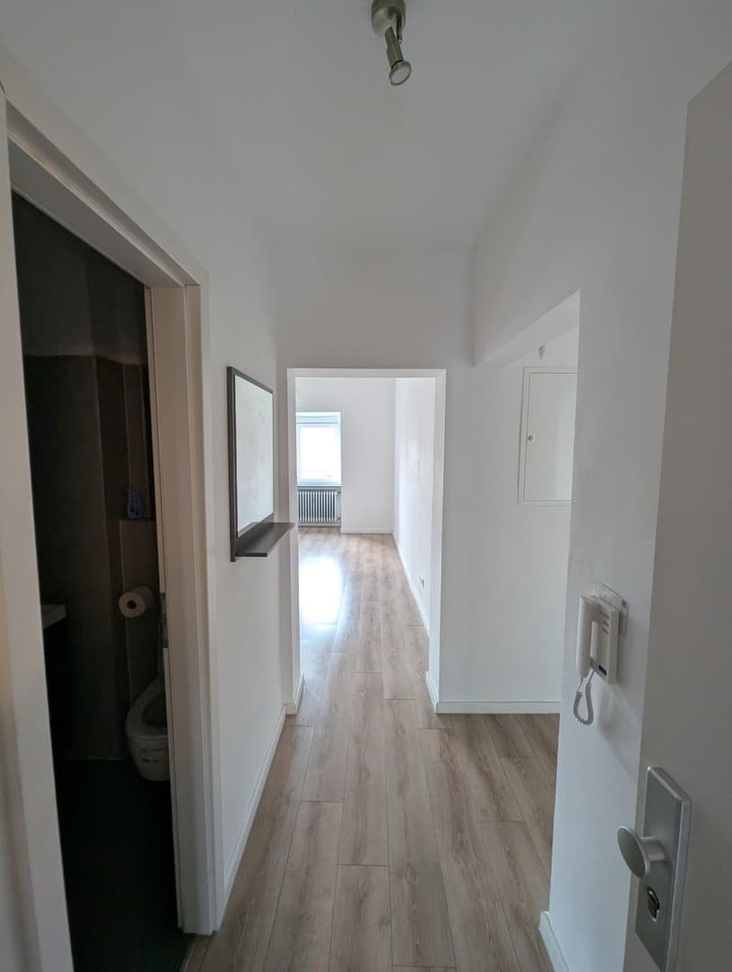 Helle 2,5-Zimmer-Wohnung mit 68 m² in zentraler Bonner Lage – ab sofort