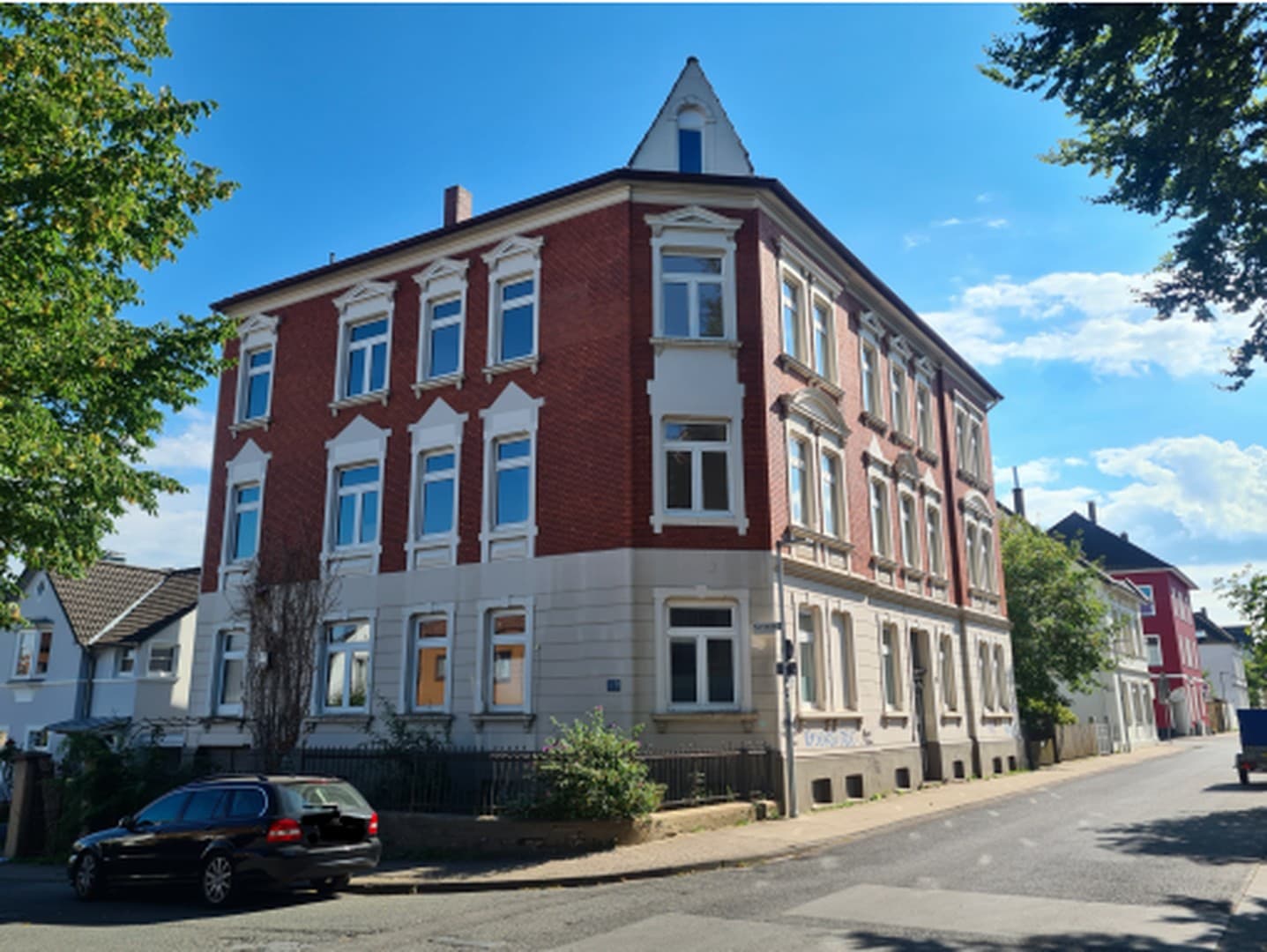 Renditestarkes Mehrfamilienhaus mit Entwicklungspotenzial in Bielefeld-Mitte