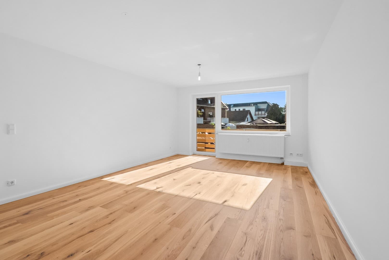 Modernisierte 3-Zimmer Erdgeschosswohnung in Köln Worringen direkt am Rhein