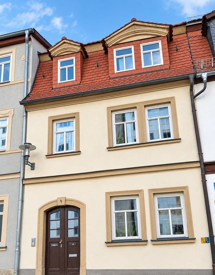2-Raum-Altbauwohnung mit eigenem Garten & Terrasse, EBK, WG-geeignet – Weimar Altstadt