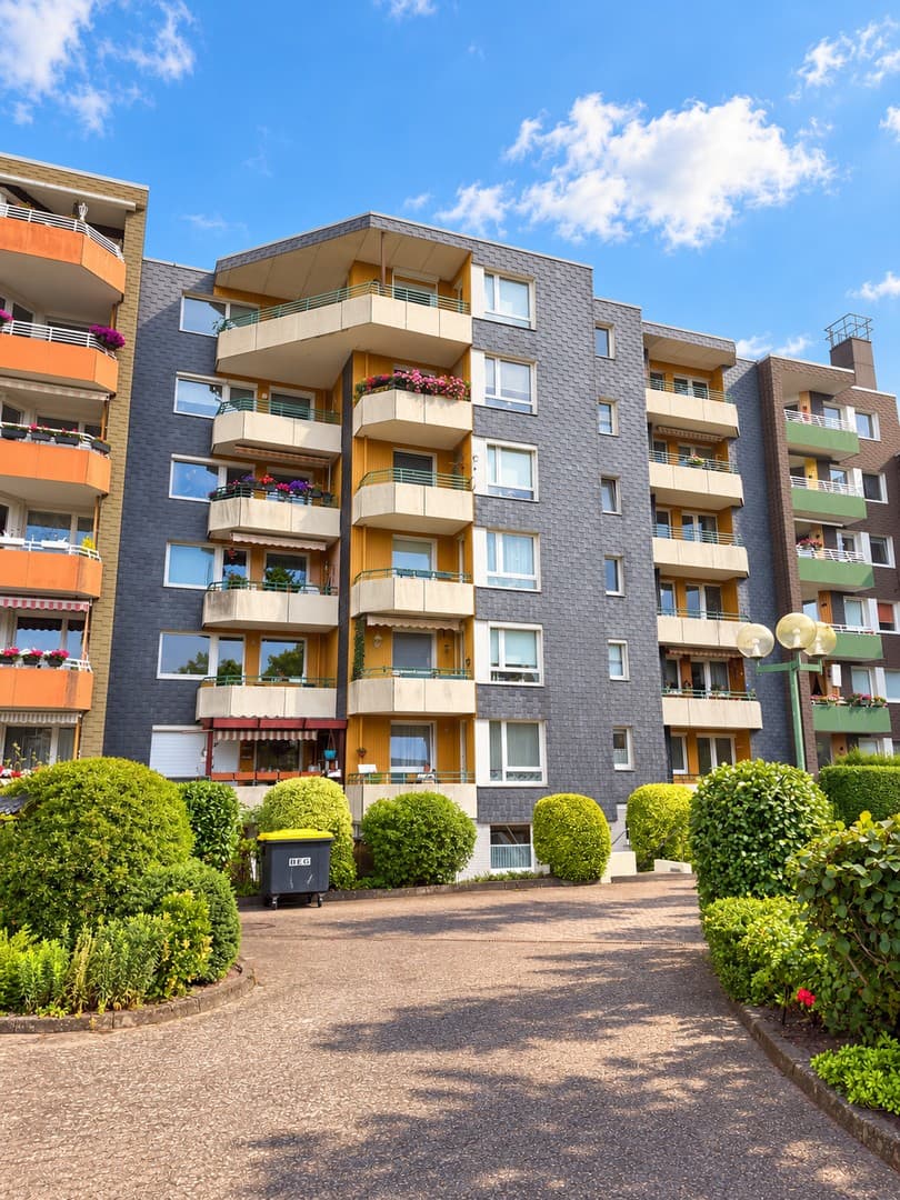 Provisionsfrei: Vermietete 2-Zimmer-Wohnung mit neuem Bad – 6,5 % Bruttorendite in Bremerhaven