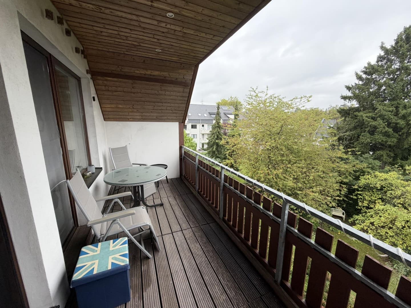 1-Zimmer Apartment mit Balkon, Küche und Stellplatz