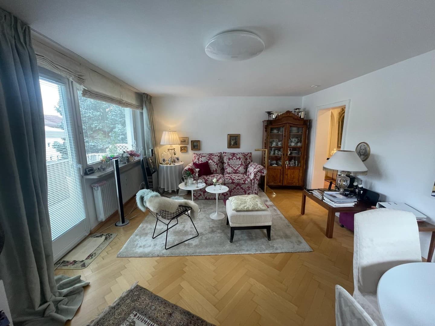 schöne 3-Zimmer-Wohnung mit Einbauküche, Parkett und Balkon zentrumsnaher Lage in Coburg