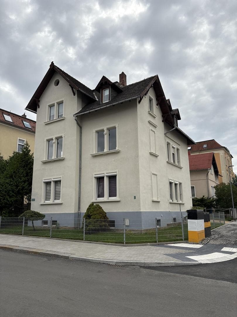 Lichtdurchflutete 3-Zimmerwohnung mit Balkon und modernem Bad