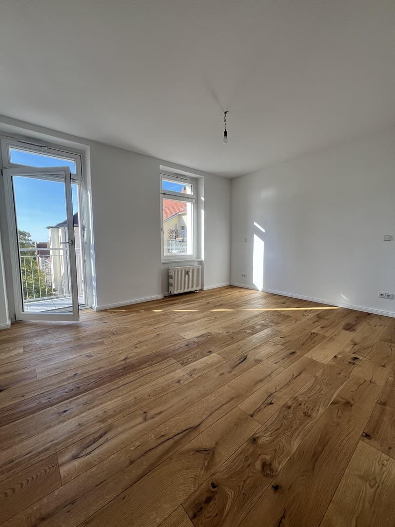 Ihr neues Zuhause wartet - Erstbezug nach Kernsanierung mit Balkon