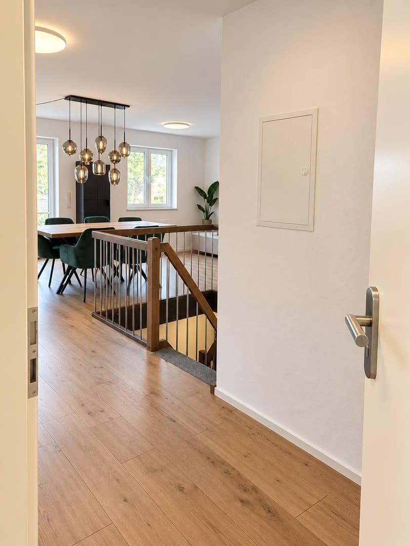 Große moderne 5 Zimmerwohnung mit Garten