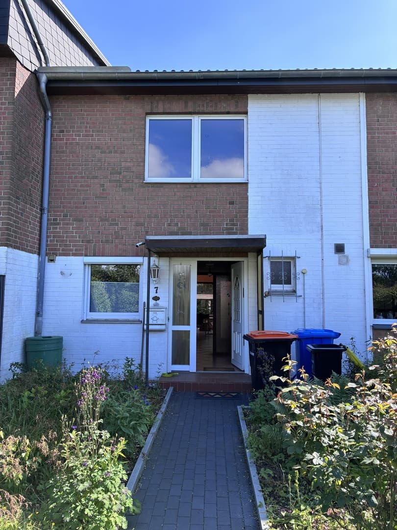 Reihenmittelhaus 106qm in Henstedt-Ulzburg vollunterkellert
